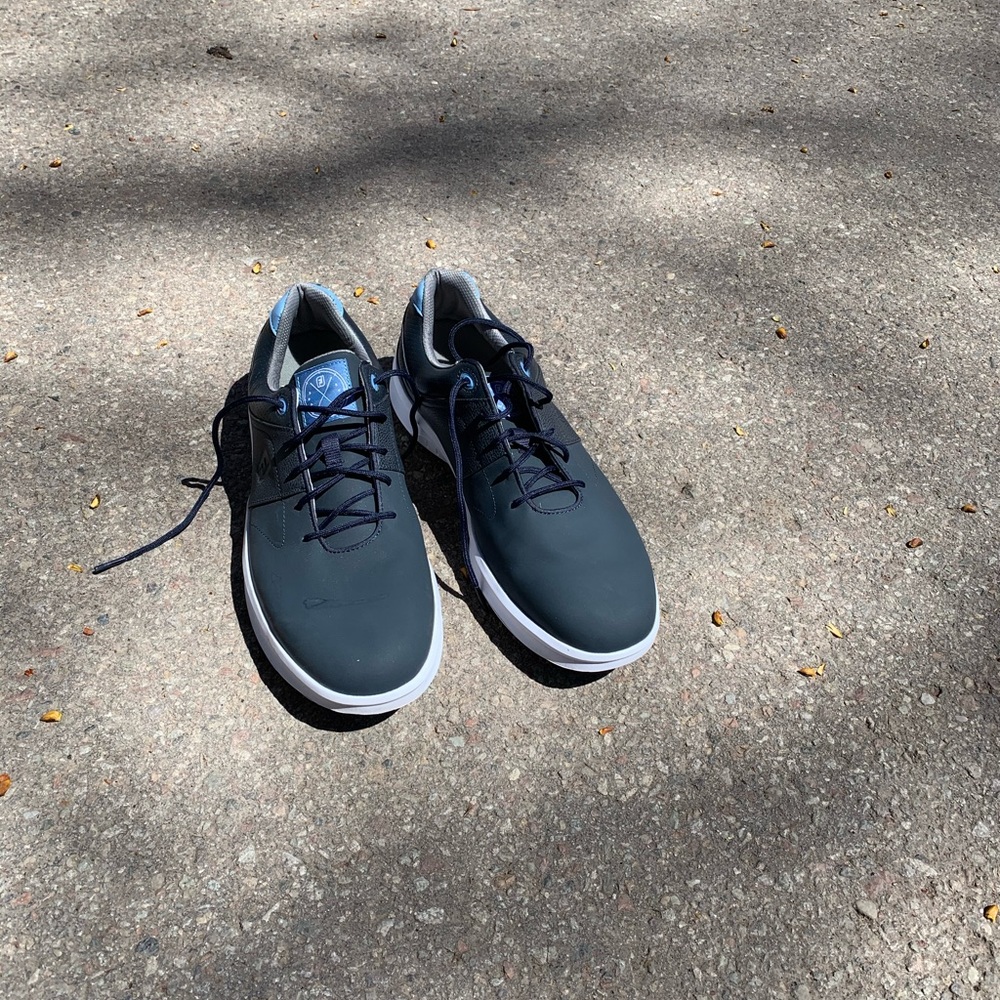 FootJoy Contour Series 12 NWOT